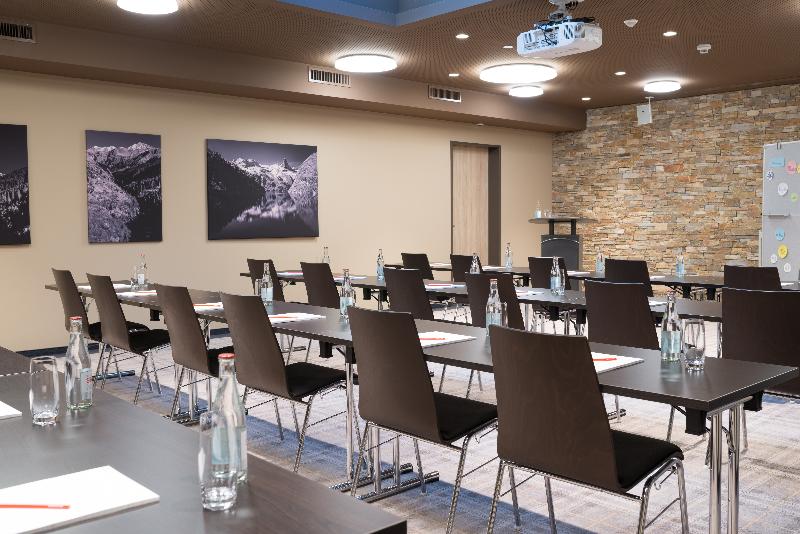 Peaks Place Apartment-Hotel & Spa - Toplantı