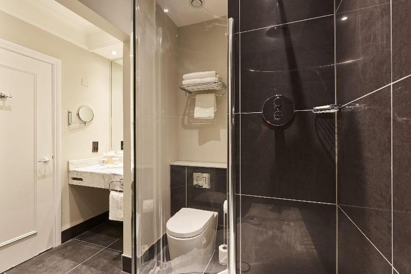 Coldra Court Hotel - Oda