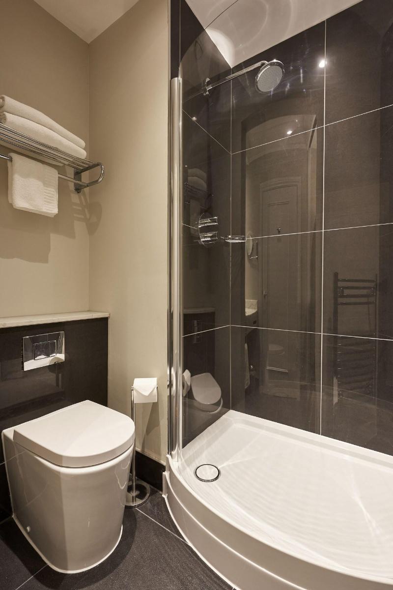 Coldra Court Hotel - Oda