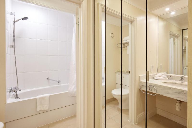 Coldra Court Hotel - Oda