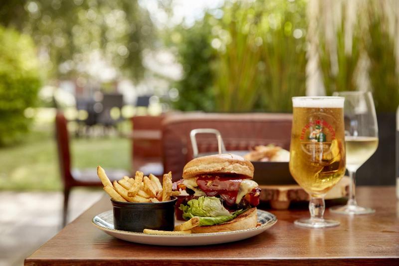 Coldra Court Hotel - Restoran