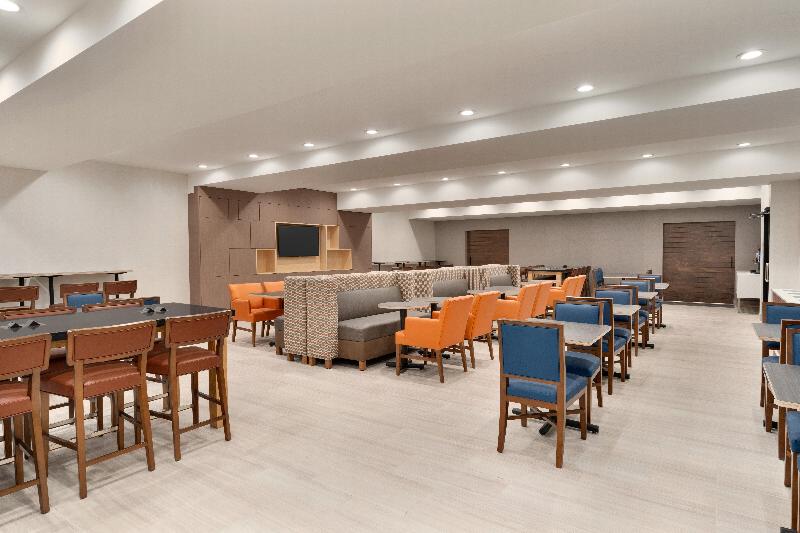 Holiday Inn Express Jamaica - JFK AirTrain - NYC - Restoran