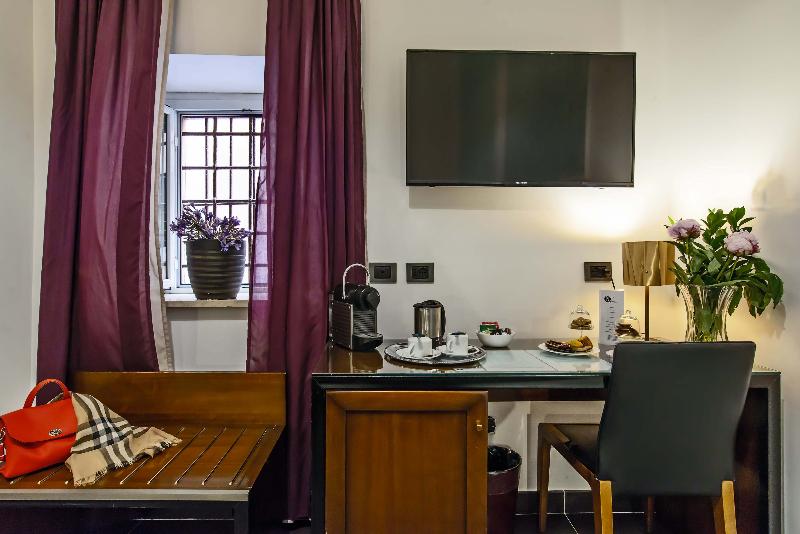 Navona Colors Hotel - Oda