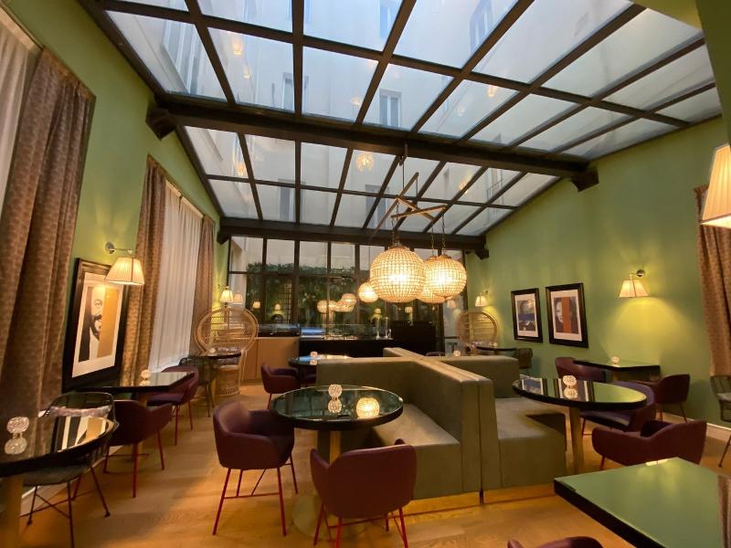 The Talent Hotel - Lobi
