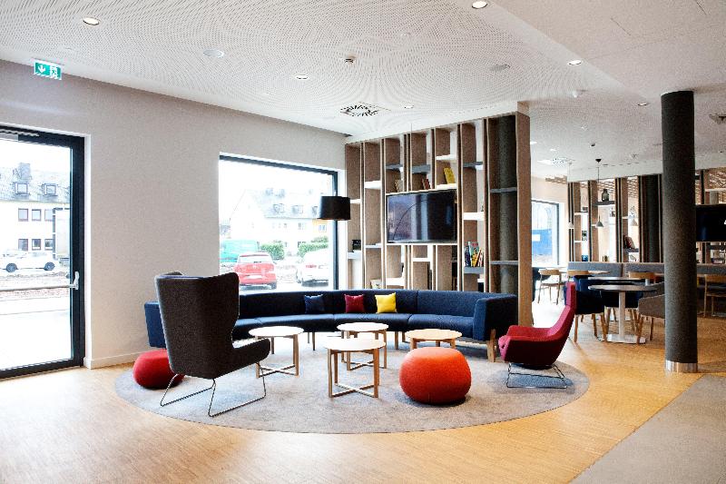 Holiday Inn Express Trier - Lobi