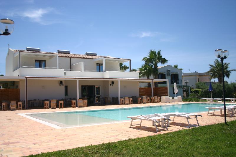 Oasi Guzzetta Hotel e Case Vacanze - Lobi