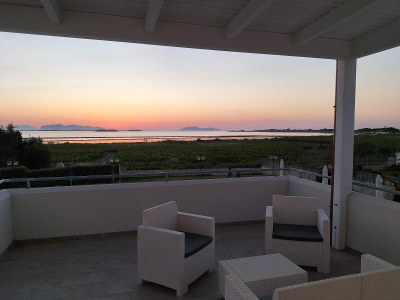 Oasi Guzzetta Hotel e Case Vacanze - Oda