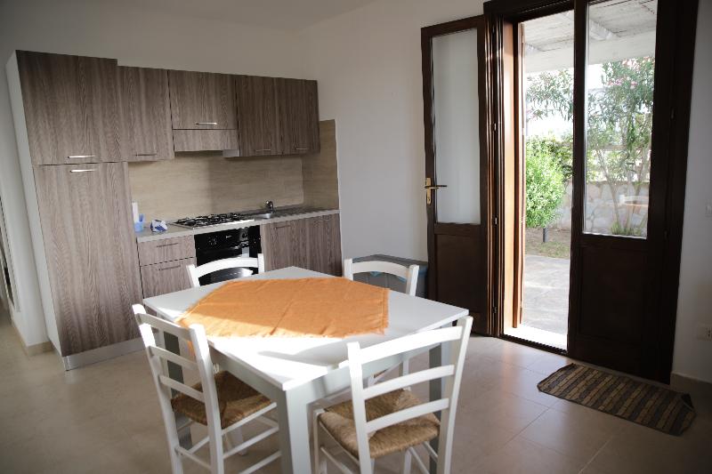 Oasi Guzzetta Hotel e Case Vacanze - Oda