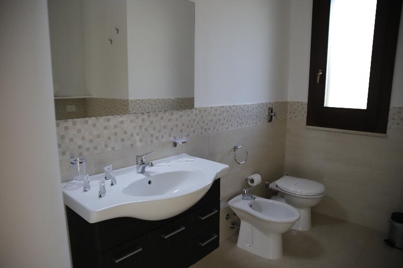 Oasi Guzzetta Hotel e Case Vacanze - Oda