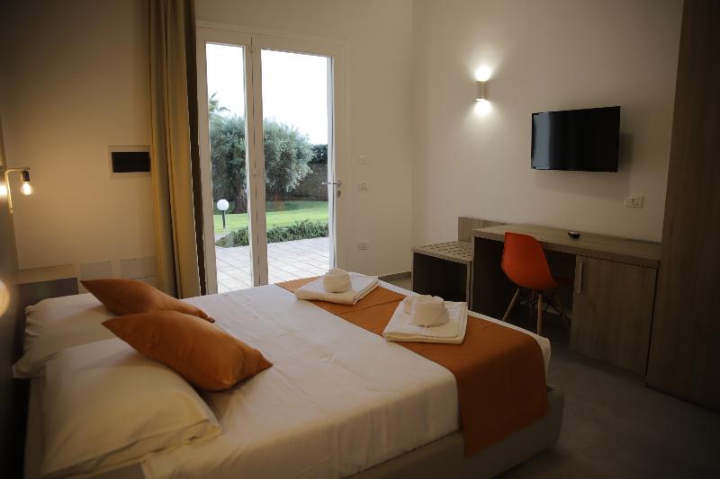 Oasi Guzzetta Hotel e Case Vacanze - Oda