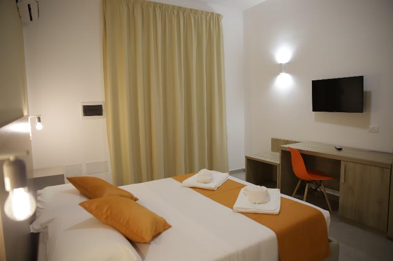 Oasi Guzzetta Hotel e Case Vacanze - Oda