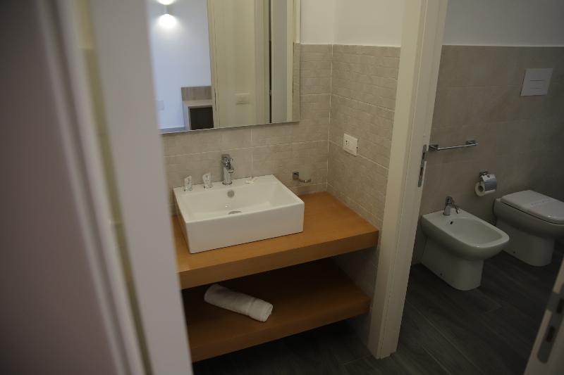 Oasi Guzzetta Hotel e Case Vacanze - Oda