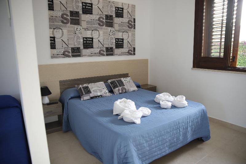 Oasi Guzzetta Hotel e Case Vacanze - Oda