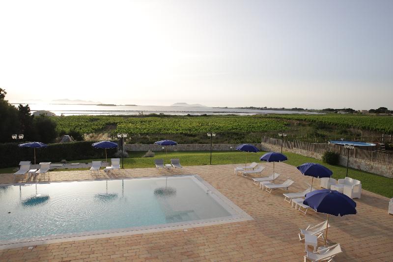Oasi Guzzetta Hotel e Case Vacanze - Oda