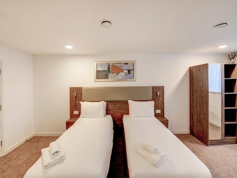 OYO Plymouth Central Hotel - Oda