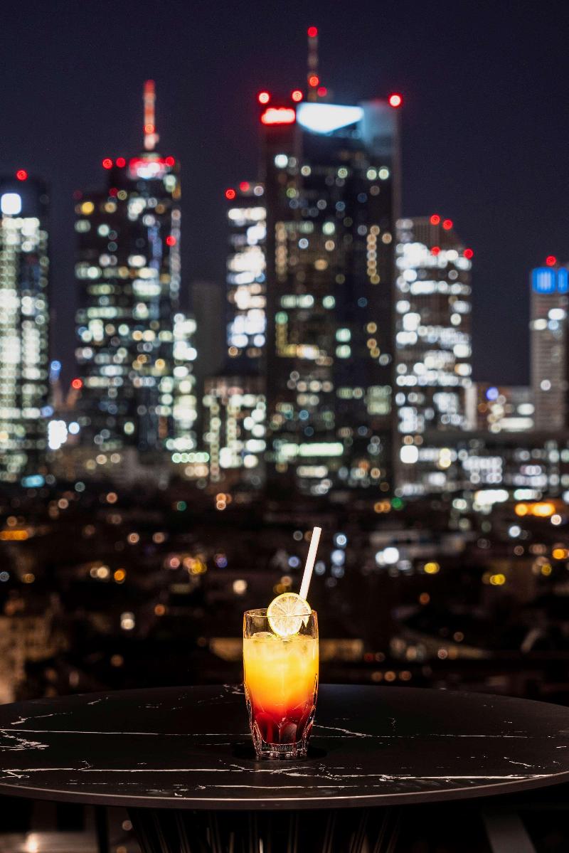 Melia Frankfurt City - Bar