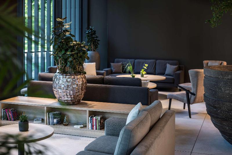 Melia Frankfurt City - Lobi