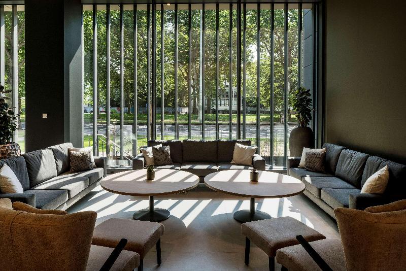 Melia Frankfurt City - Lobi