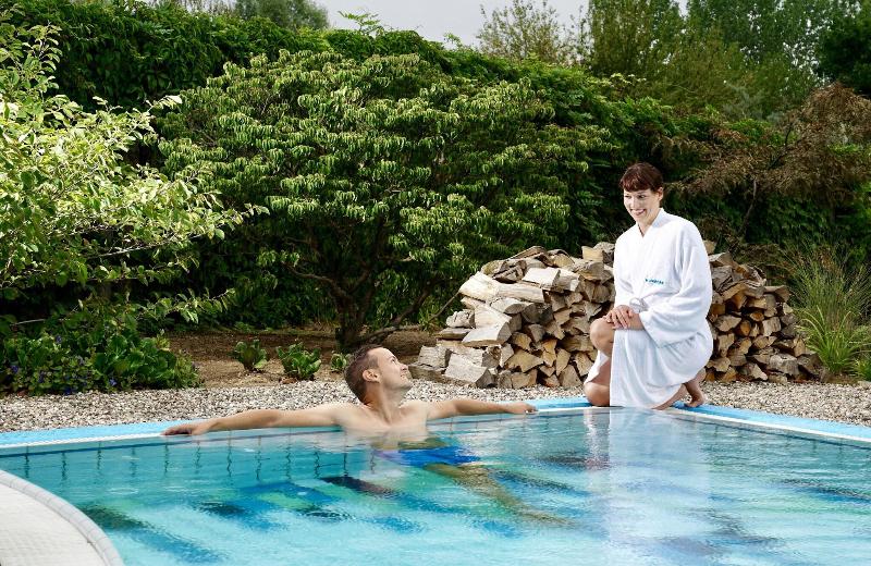 WONNEMAR Resort-Hotel - Havuz