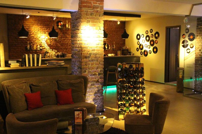 Hotel Volksschule - Bar