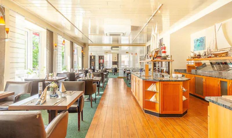 Sure Hotel by Best Western Wilhelmshaven City - Restoran