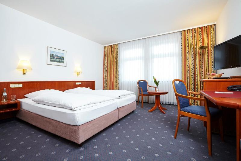 Trans World Hotel Columbus - Genel