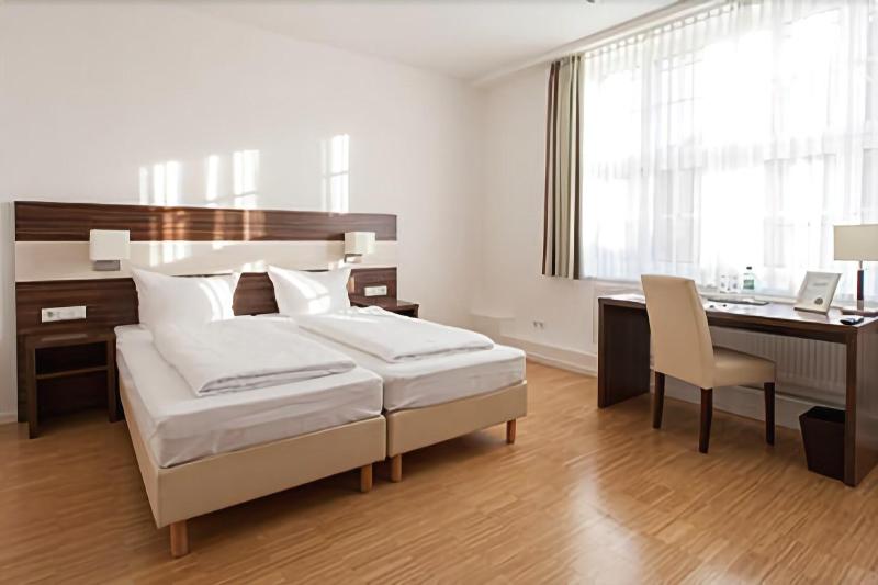 Hotel Halber Mond - Oda