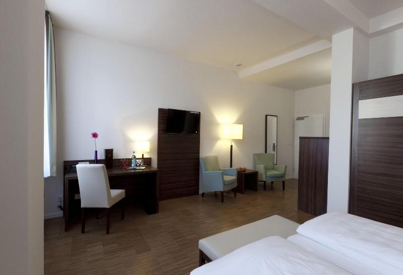 Hotel Halber Mond - Oda