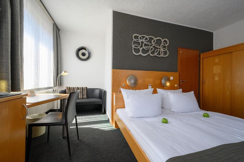Hotel H.E.Y.M.A.N.N. - Oda
