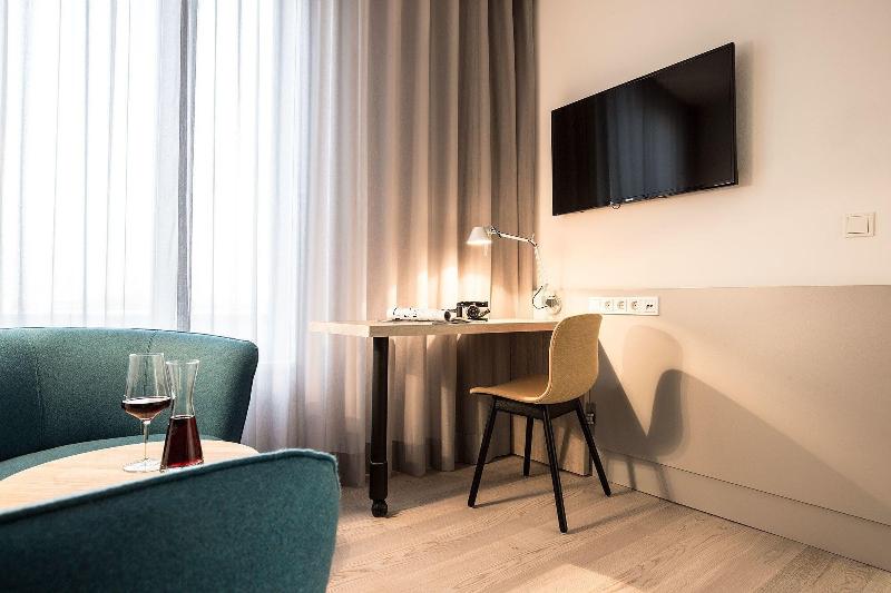 Maximilians Boutique-Hotel Landau - Oda