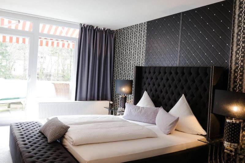 Hotel Luisenpark - Oda
