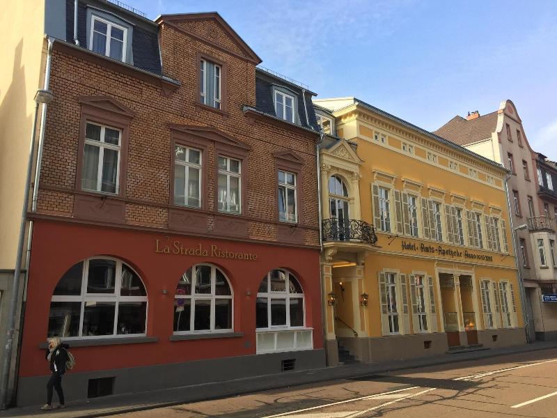 Hotel Amts-Apotheke - Genel