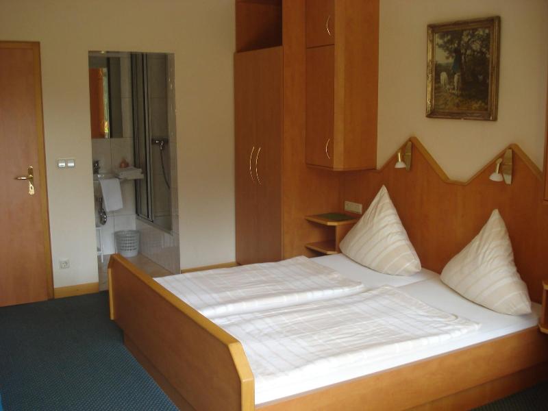 Eifel Hotel Lamberty - Oda