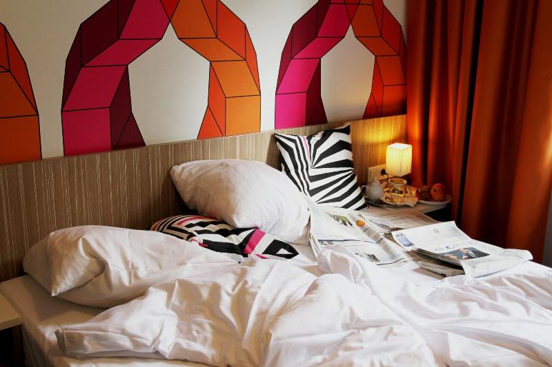 Hotel Madeleine - Oda
