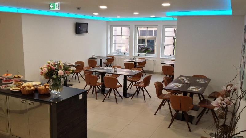 Boutique-Hotel Kronenstuben - Lobi