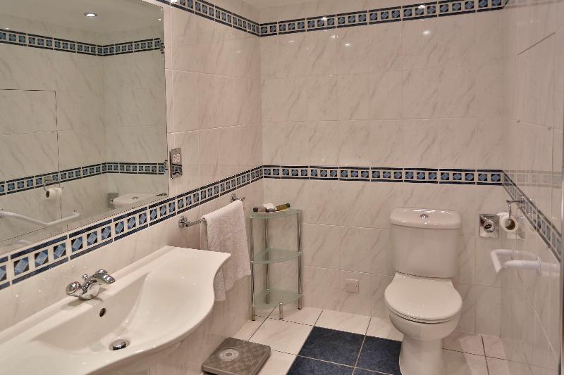 Best Western Heath Court - Oda