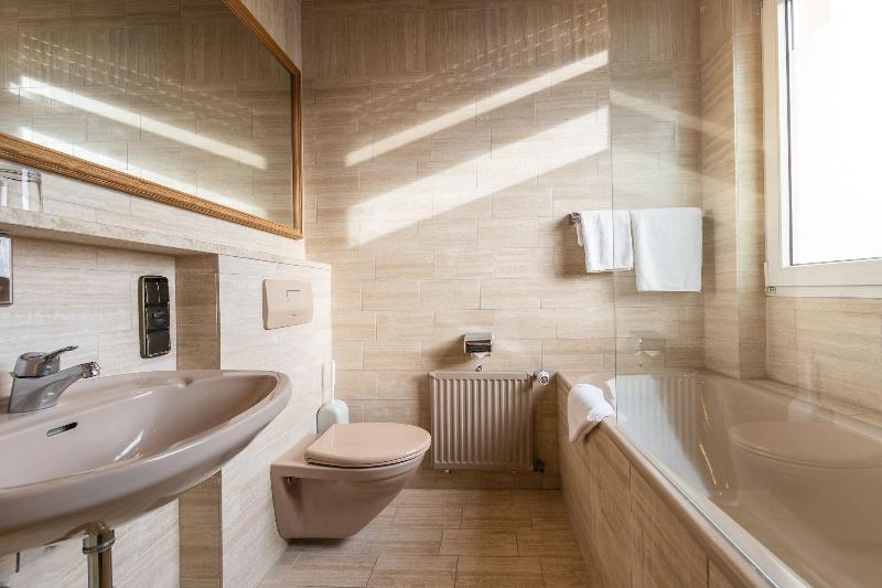 AAAA Hotelwelt Kübler - Oda