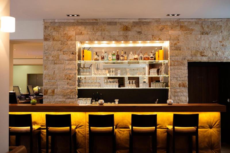 RiKu HOTEL Neu-Ulm - Bar