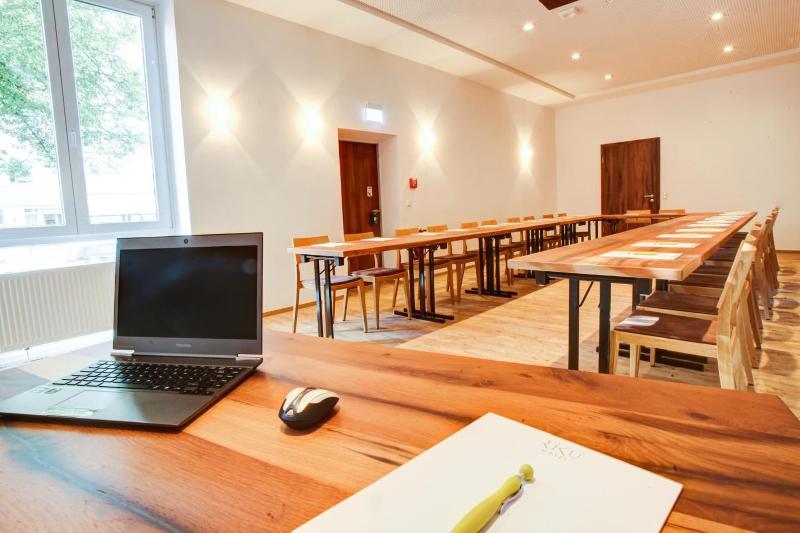 RiKu HOTEL Neu-Ulm - Toplantı