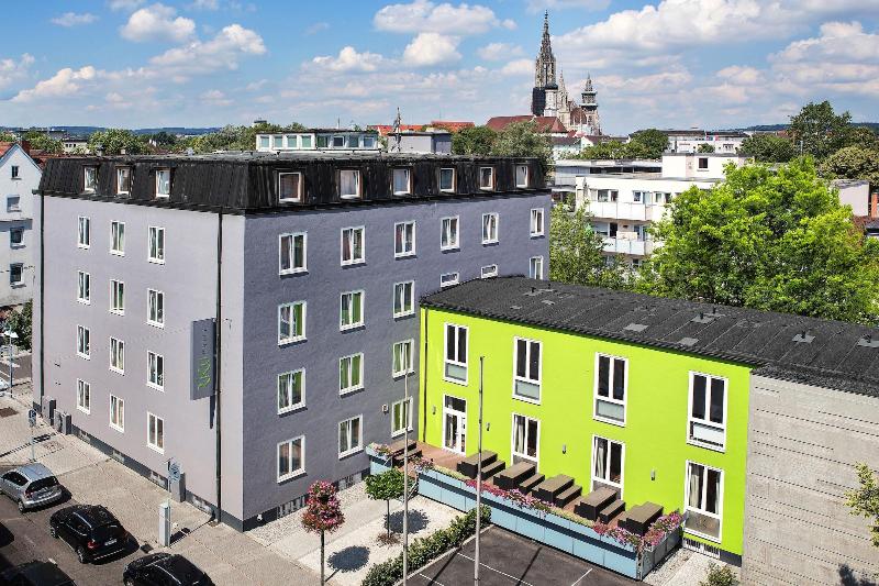 RiKu HOTEL Neu-Ulm - Oda