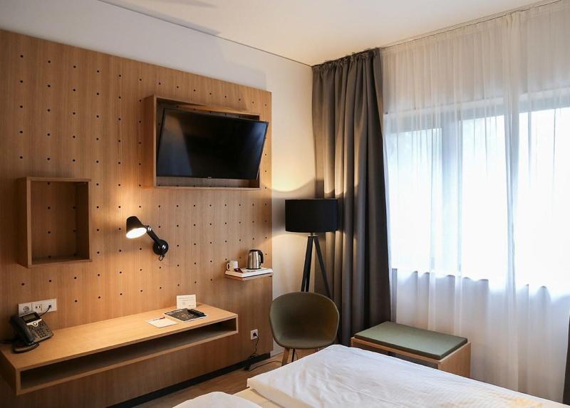 mk hotel rüsselsheim - Oda