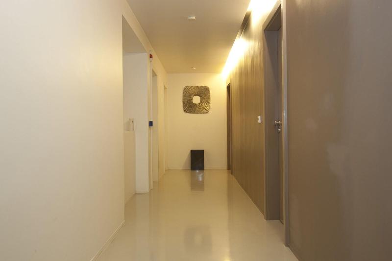 Hotel Mons Am Goetheplatz - Lobi