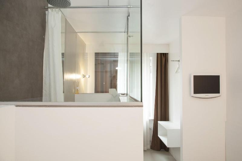 Hotel Mons Am Goetheplatz - Oda