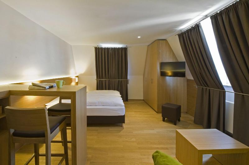 Hotel Thalmair - Oda