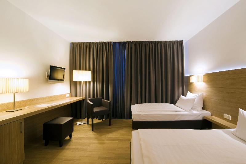 Hotel Thalmair - Oda