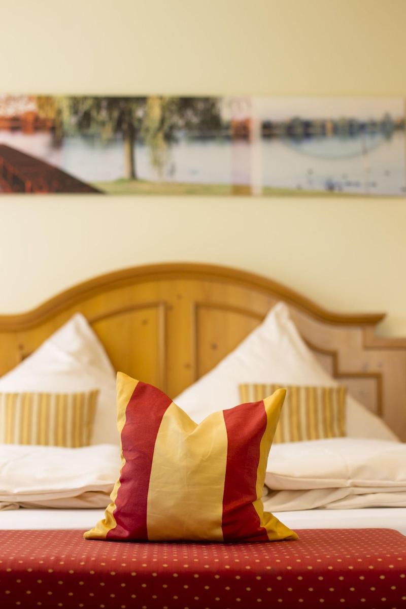 Hotel Langwieder See - Lobi