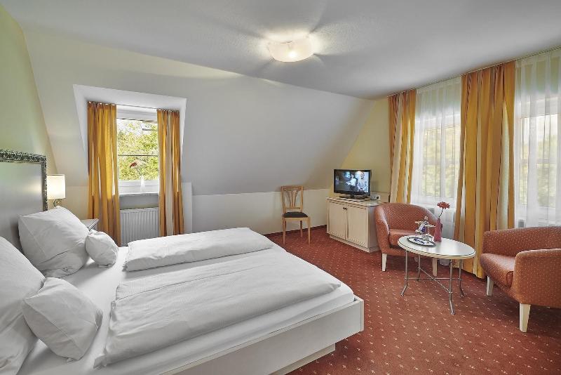 Hotel Langwieder See - Oda