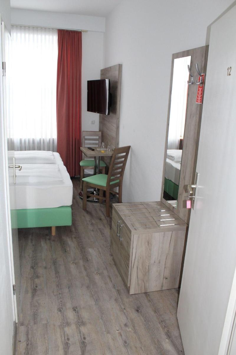 Hotel Pension Köberl - Oda