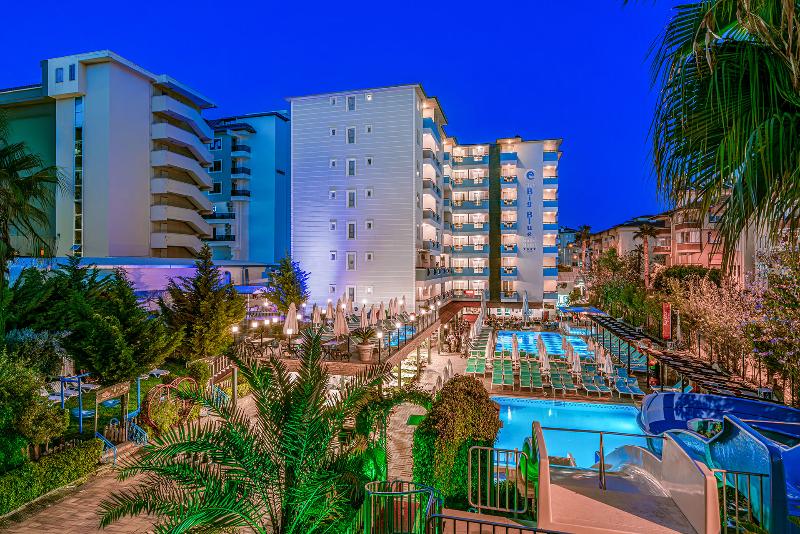 Club Big Blue Suite Hotel - Genel