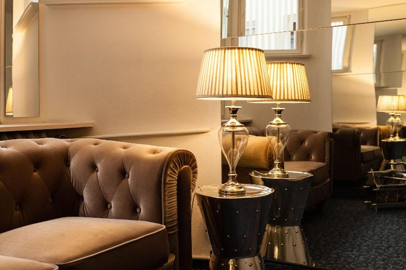 Hotel Würzburger Hof - Lobi